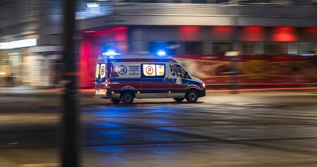Czad znów atakuje. Czteroosobowa rodzina trafiła do szpitala