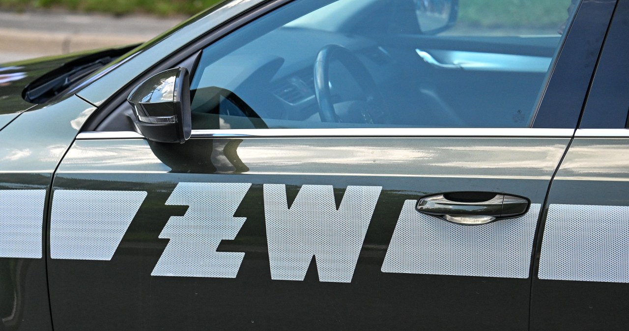 Dron znaleziony na terenie jednostki wojskowej