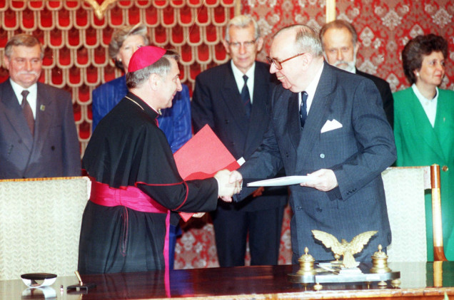 Rocznica, która podzieliła i połączyła. 33 lata od podpisania konkordatu