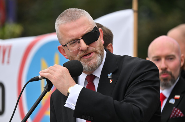 Mundurowi na listach Brauna? Wiceszef MON: Ja sobie nie wyobrażam...