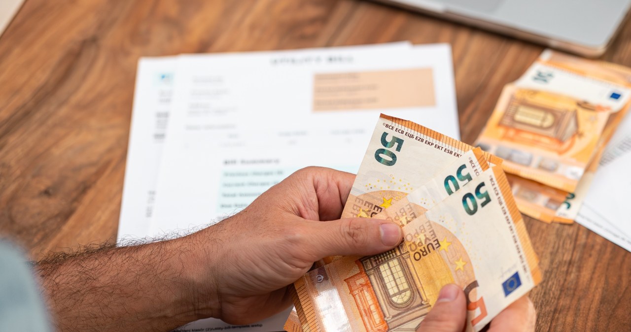 Przebrał się za zmarłą matkę, by wyłudzić emeryturę