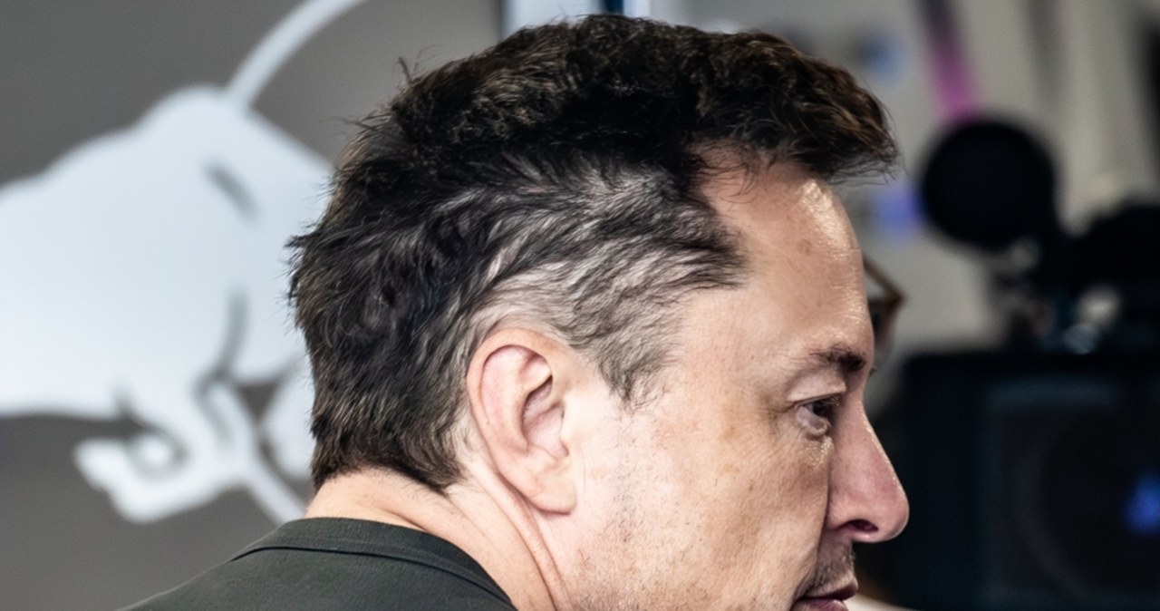 Tesla zaprzecza, że chce pozbyć się Elona Muska, ale coś jest na rzeczy
