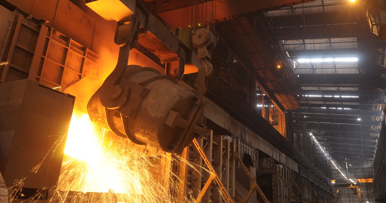 Umowa z Indiami. Czy napływ indyjskiej stali zagrażający polskim hutom zostanie powstrzymany?