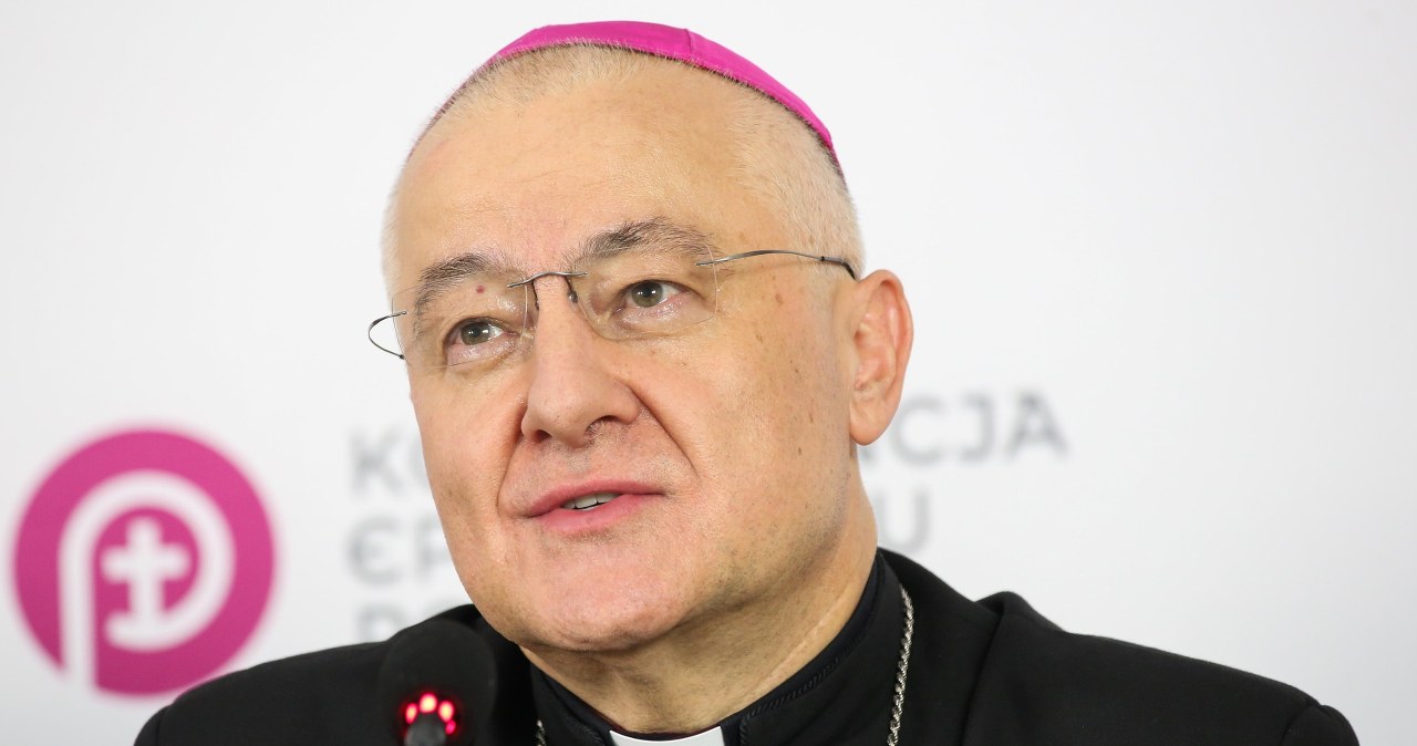 Ktoś podszywa się pod biskupa. Pilny komunikat diecezji