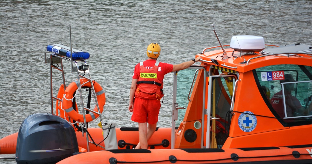 ​20-latek pływał na materacu. W sobotę wyłowiono jego zwłoki