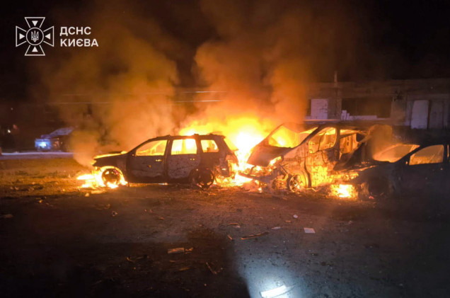 Kijów w płomieniach. Brutalny poranek po kolejnym ataku Rosji