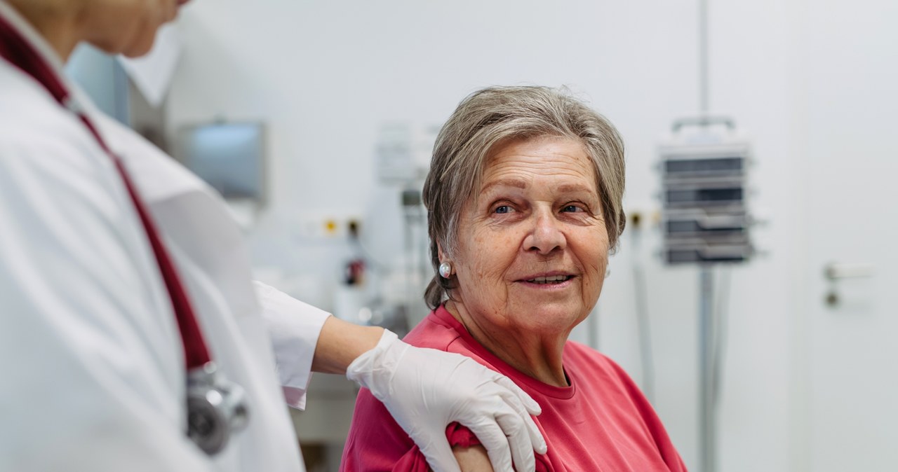 Od dzisiaj znów bezpłatne szczepienia przeciwko koronawirusowi