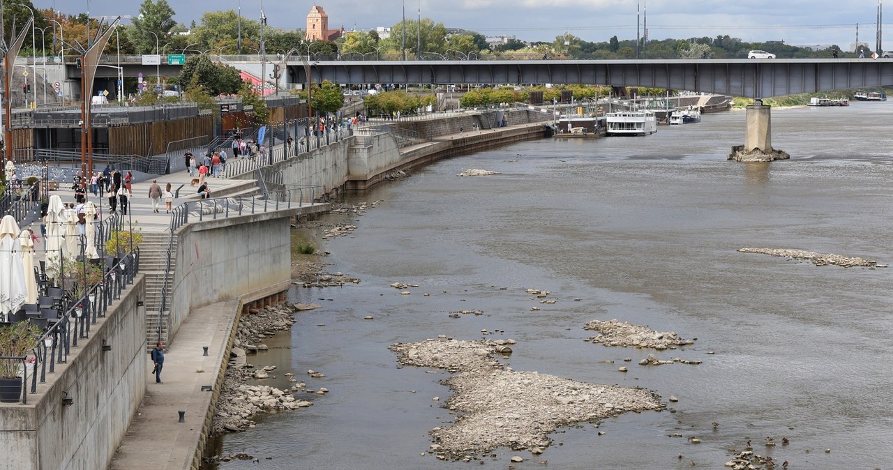 Dramatyczny stan wody w Wiśle. Absolutny rekord!