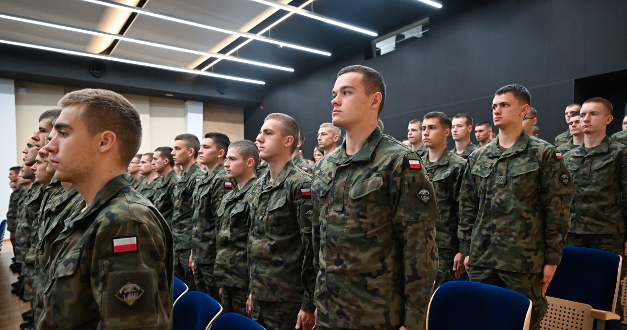 Tu szkolą się polscy Top Gun. Rusza nowy rok akademicki w Szkole Orląt