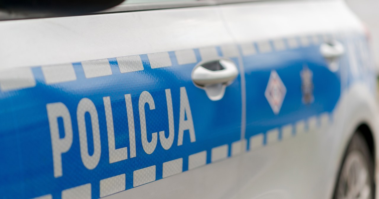 Nie żyją dwie osoby, trzecia walczy o życie. Tragiczny wypadek w Ząbkach pod Warszawą