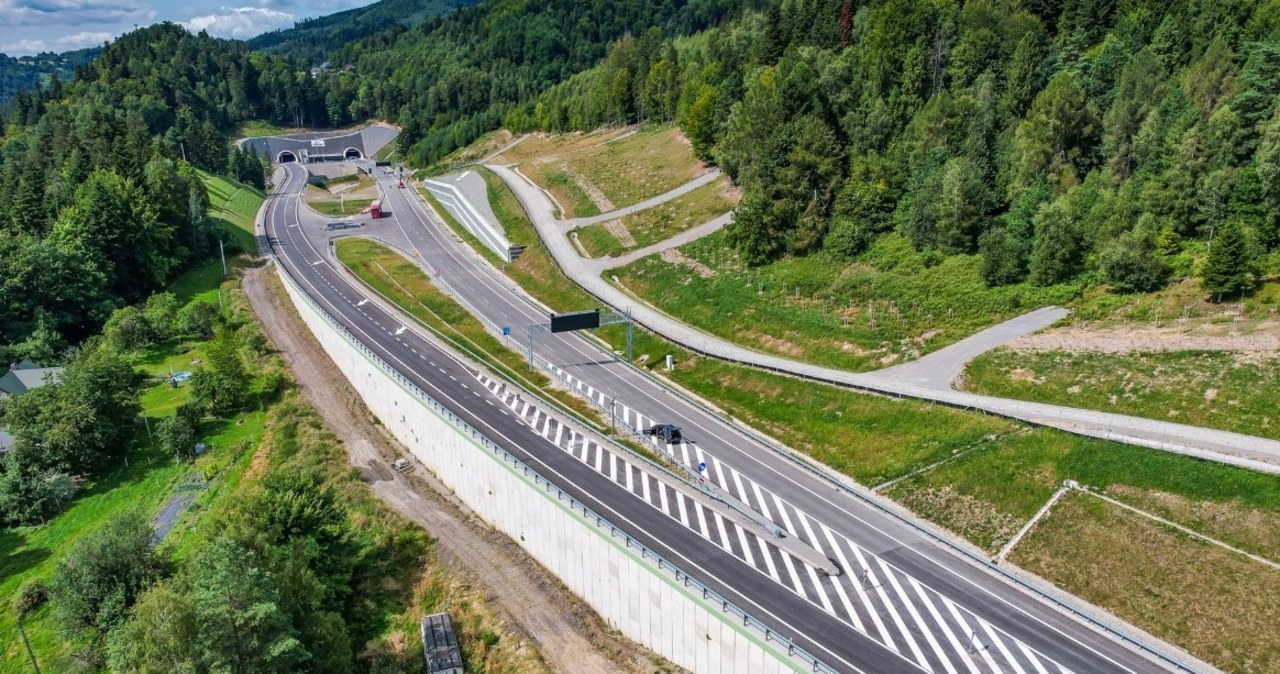 ​20 października kierowcy odetchną z ulgą. Ta droga zachwyca rozmachem