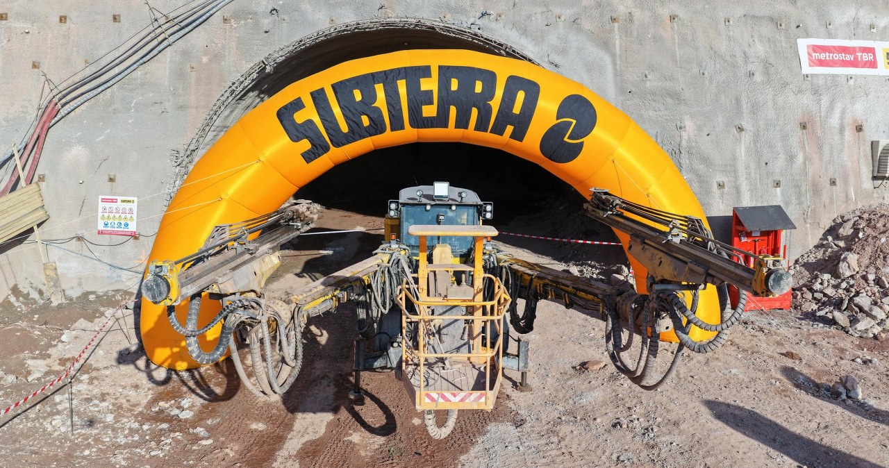 Ruszyło drążenie tunelu. Nowa autostrada połączy Polskę i Czechy