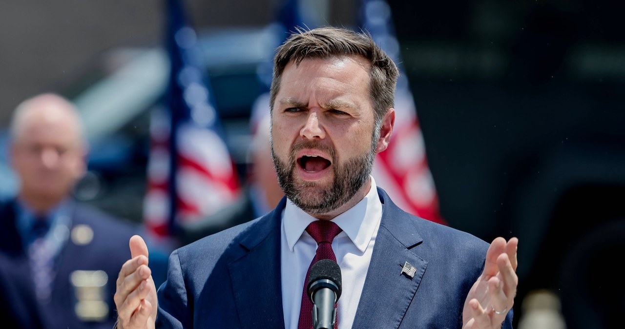 Vance zwrócił się do Rosjan. "Obudźcie się"