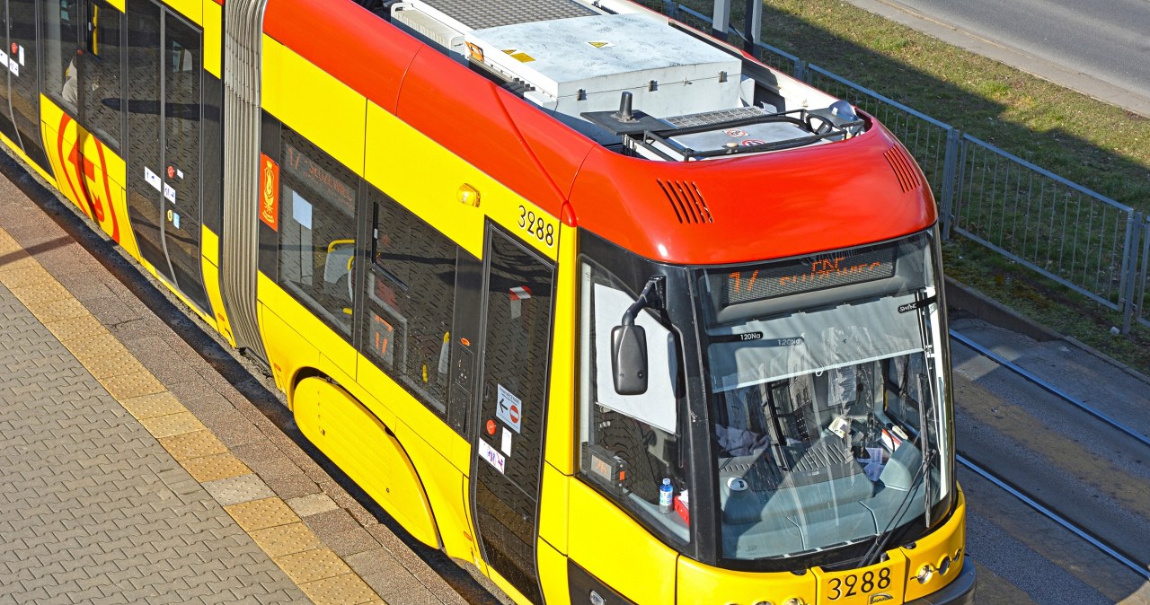 Dwa poważne wypadki z udziałem tramwajów w Warszawie