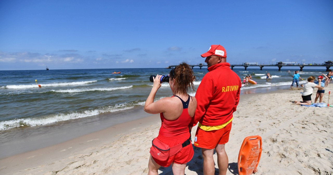 Plaże nad Bałtykiem bez ratowników. W najbliższy weekend kąpiesz się na własne ryzyko