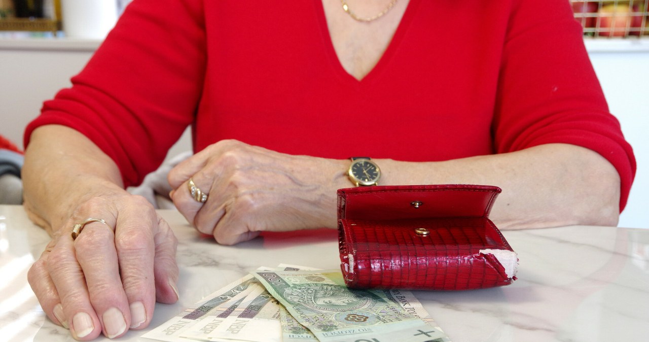 Waloryzacja emerytur 2026: Sprawdź, o ile wzrośnie Twoje świadczenie od marca