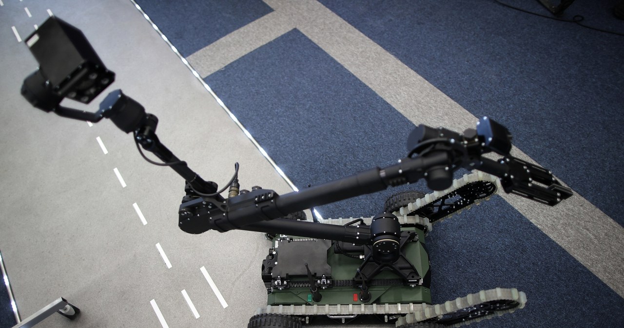 Ewakuacja na lotnisku Chopina kosztowała ponad pół miliona złotych