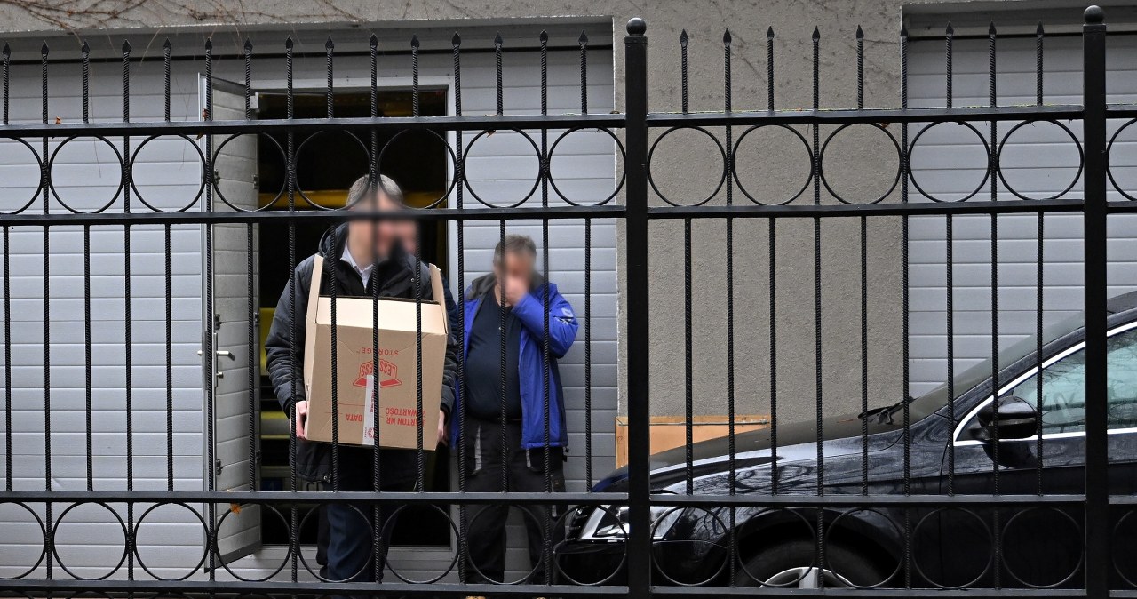 ​Rosjanie wynoszą rzeczy z konsulatu w Gdańsku