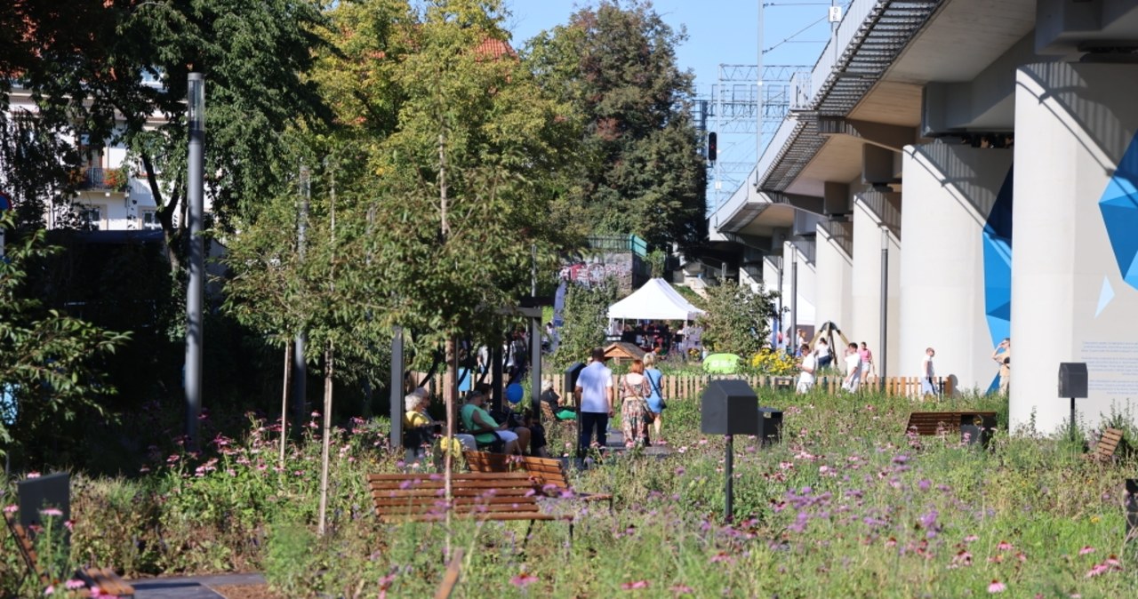 Takiego parku w Krakowie jeszcze nie było. Zobacz wyjątkową przestrzeń w mieście