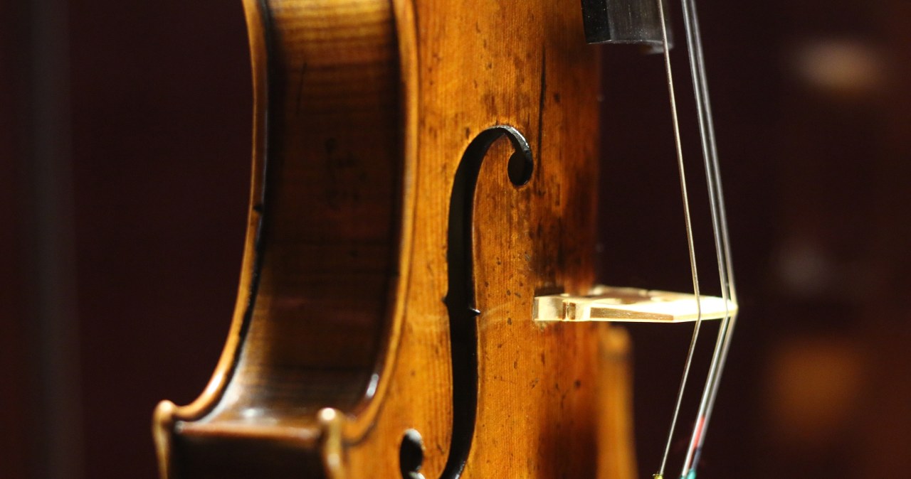 To już pewne. Stradivarius "namierzony" we Francji został zrabowany w 1944 r. w Warszawie