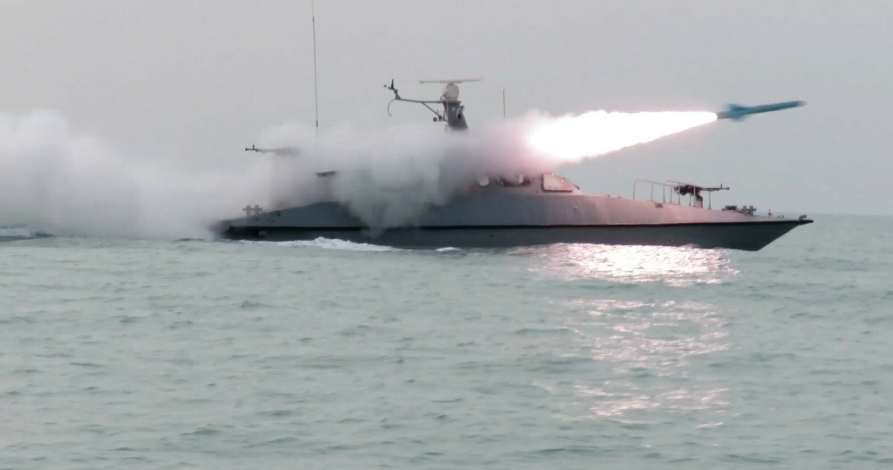 "Żadnych rozmów nie było". Iran demaskuje strategię Trumpa