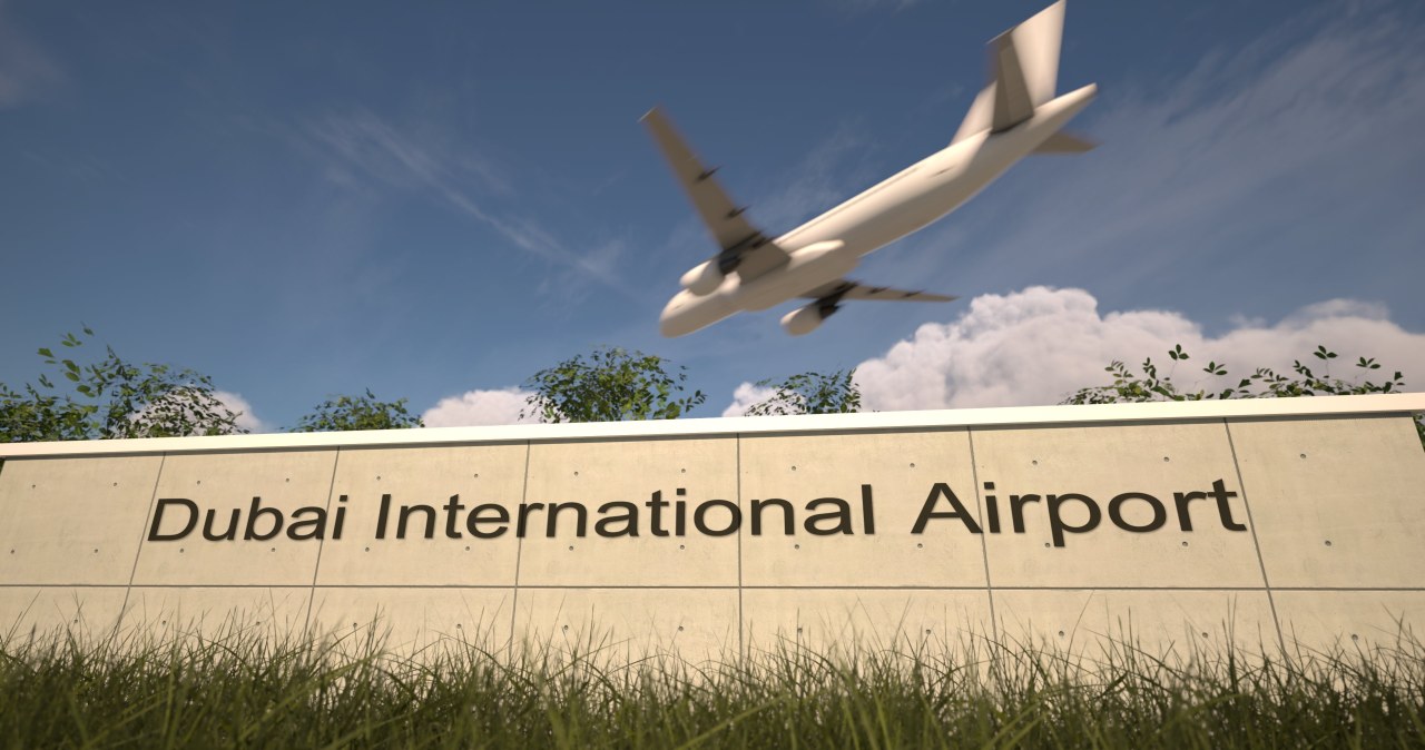 Atak w pobliżu lotniska w Dubaju. Zapalił się zbiornik z paliwem