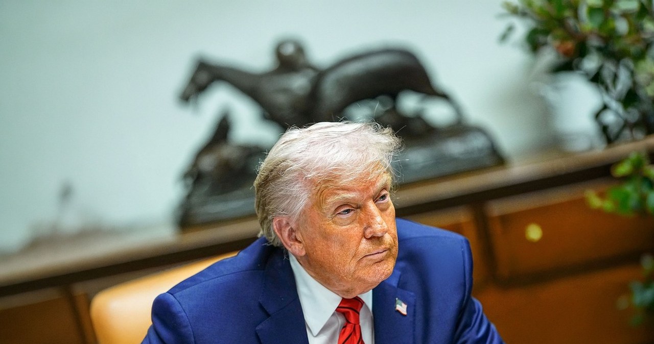 Iran złamany drugiego dnia wojny? Donald Trump ogłasza