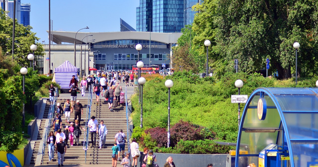 Pracujących coraz mniej, wydatki coraz większe. Alarmujący raport BGK
