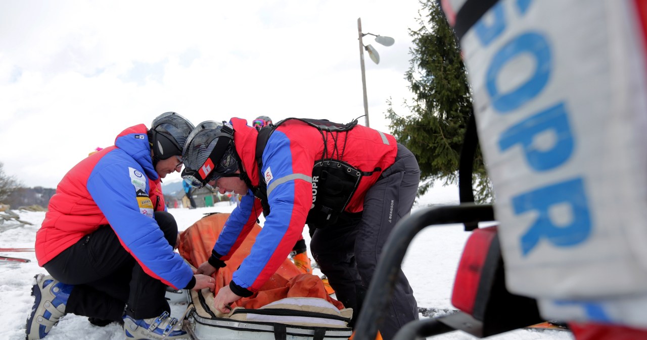 Trudne warunki na szlakach Beskidów. Ratownicy GOPR ostrzegają