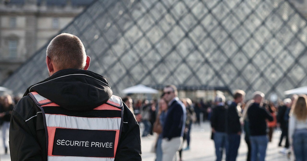 Przeanalizowali 150 próbek DNA. Tak śledczy wpadli na trop złodziei z Luwru