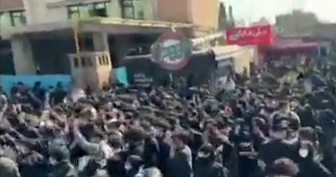 W Iranie wrze. Tysiące studentów na ulicach protestowały przeciwko władzom