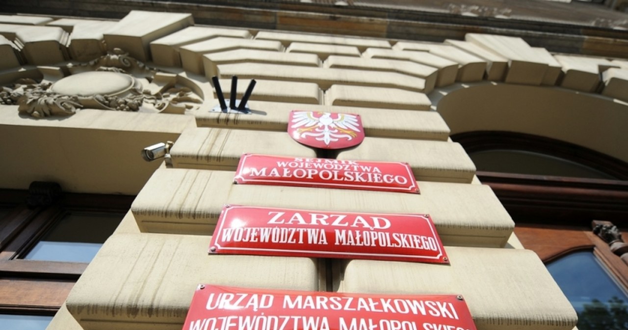 Które urzędy mają dzisiaj wolne?