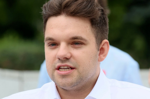Dawid Kacprzyk zatrudniony w kolejnym szpitalu. Placówka ujawniła, ile zarobił