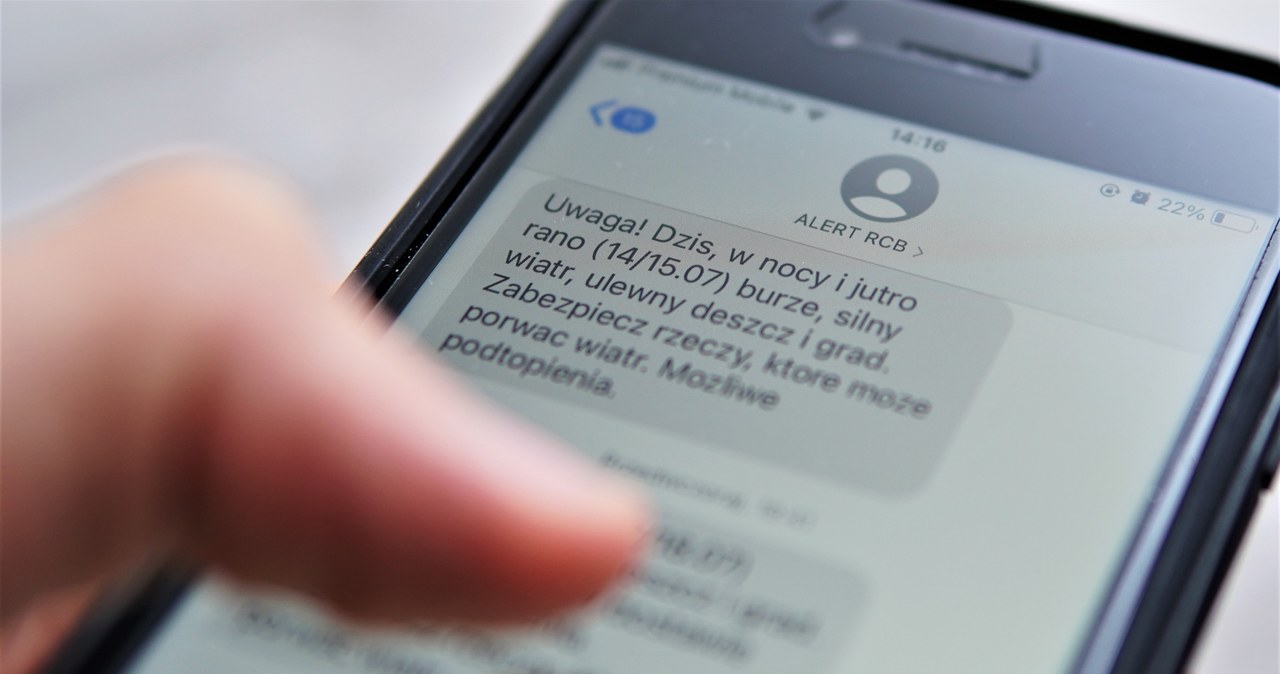 Alert RCB nie zadziałał przez "błąd ludzki". Ogromne straty