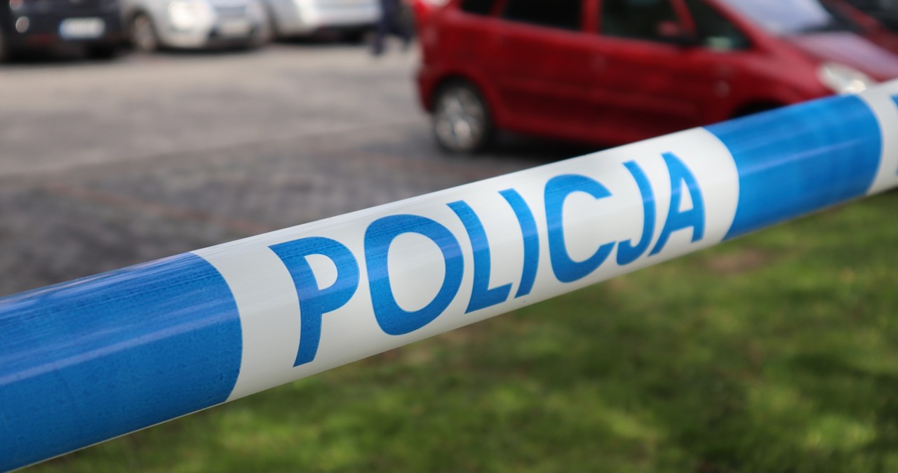 Konin: Makabryczne odkrycie w zaparkowanym aucie