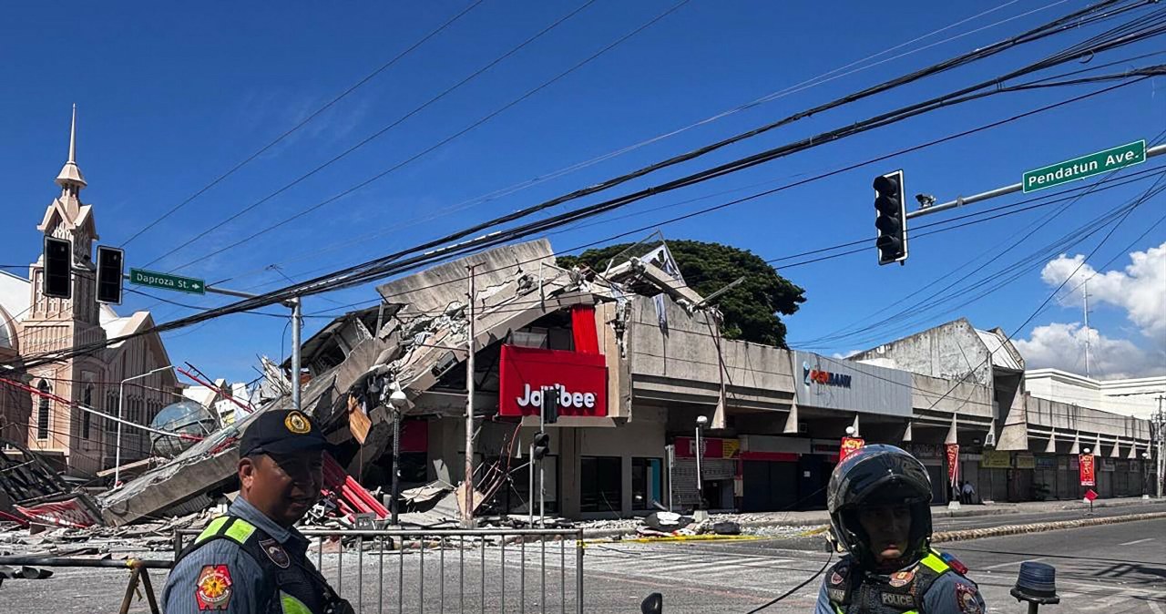 Silne trzęsienie ziemi na Filipinach. Wydano ostrzeżenie przed tsunami