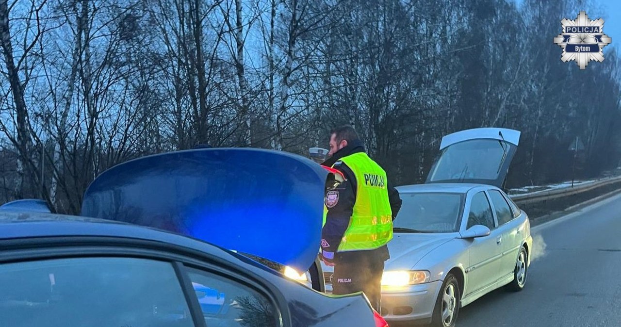 Policyjny pościg ulicami Bytomia. W aucie dwaj pijani mężczyźni