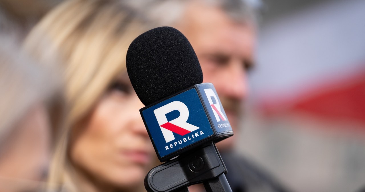Żurek zawiesza prokuratora. "Wpuszczenie dziennikarzy TV Republika do strefy ochronnej PK"