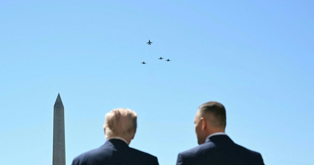 ​Trump: Przelot myśliwców był uczczeniem pamięci waszego wspaniałego pilota
