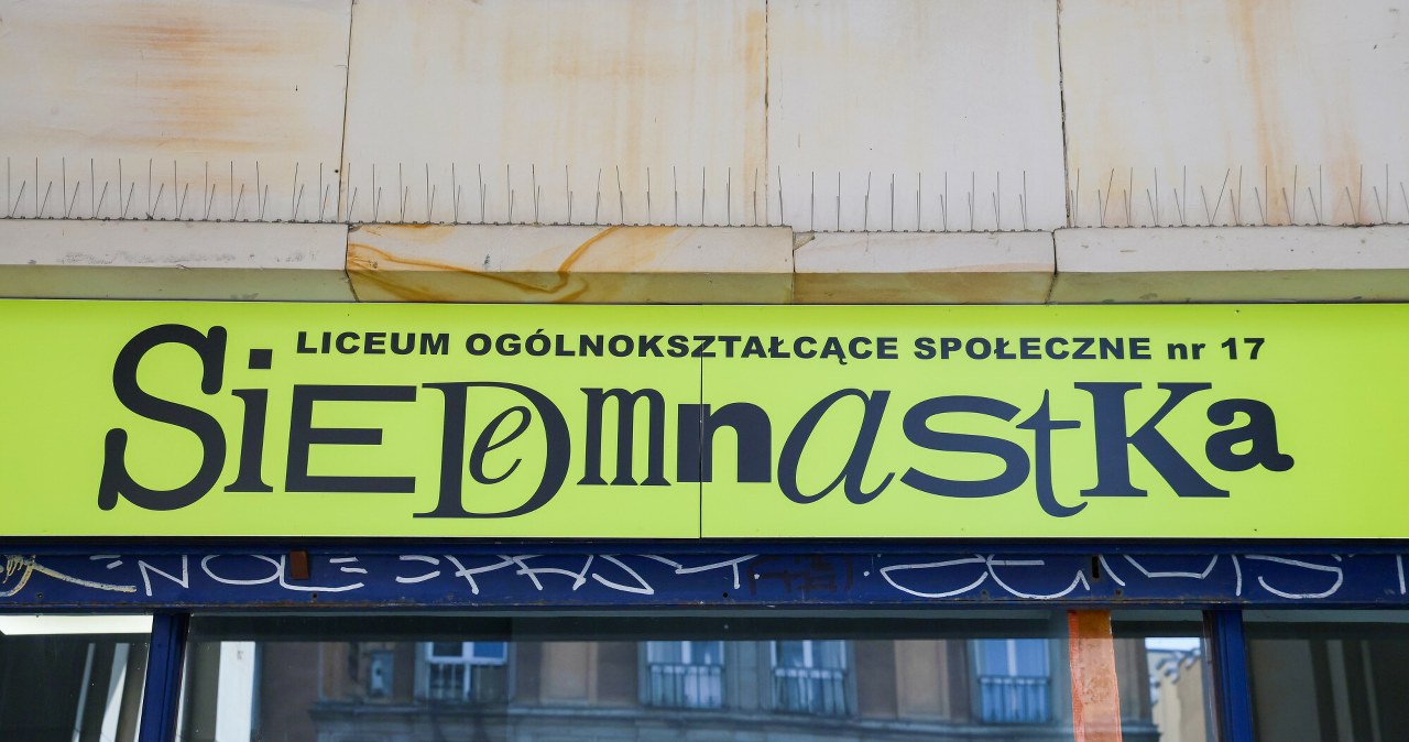 Ostrzelał budynek liceum w centrum Warszawy. Tak się tłumaczył