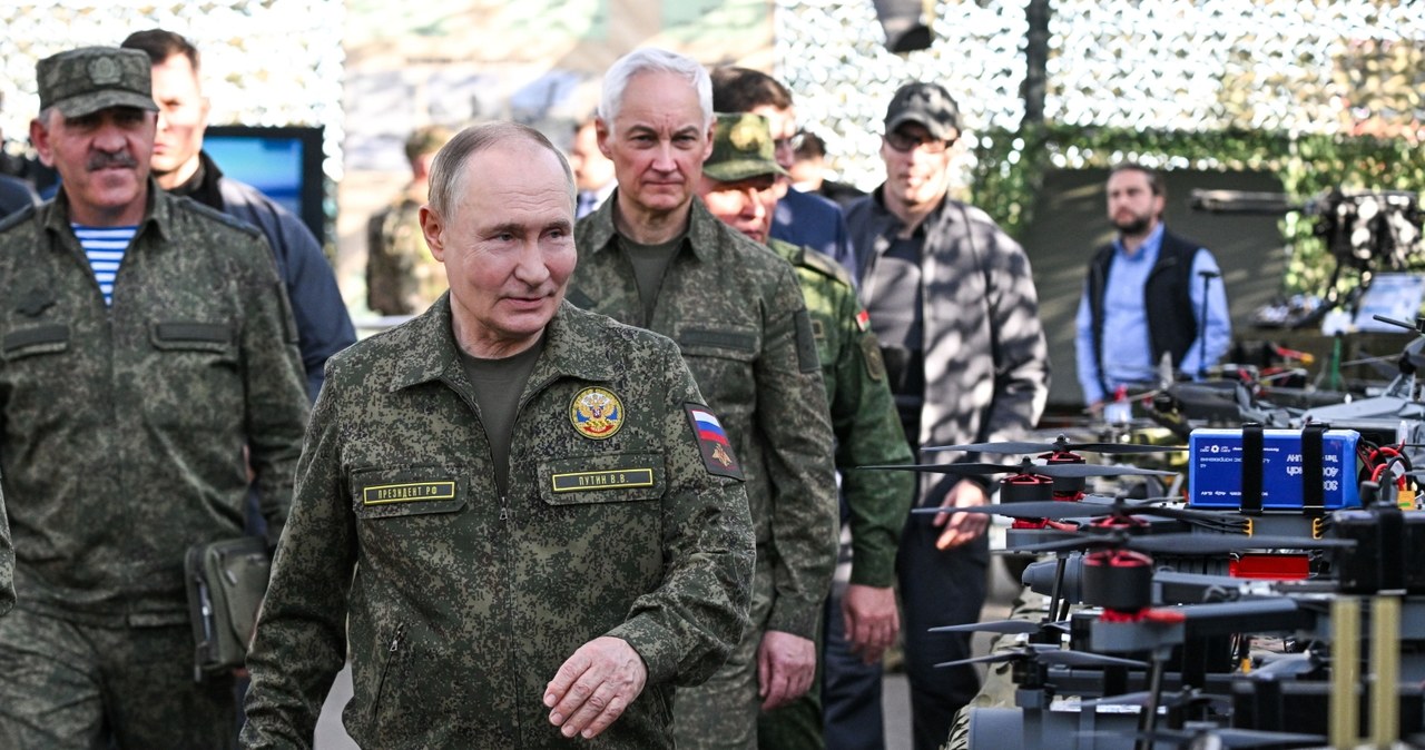 Putin przyjechał na Zapad. Łukaszenka o głowicach jądrowych