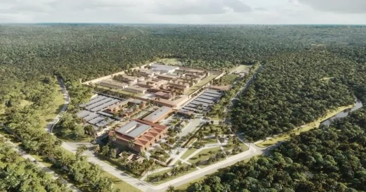 "Francuskie Guantanamo", czyli więzienie w sercu dżungli