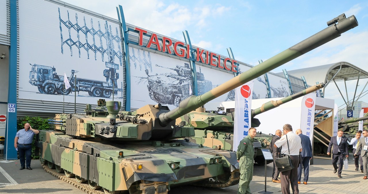 Incydent na targach zbrojeniowych w Kielcach. Są zarzuty