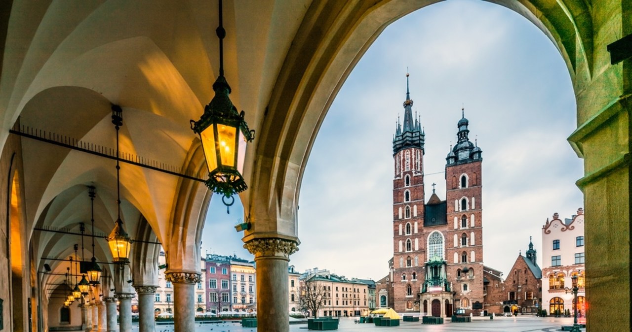 Które województwo najciekawsze do odwiedzenia? Zapytaliśmy 7 modeli AI