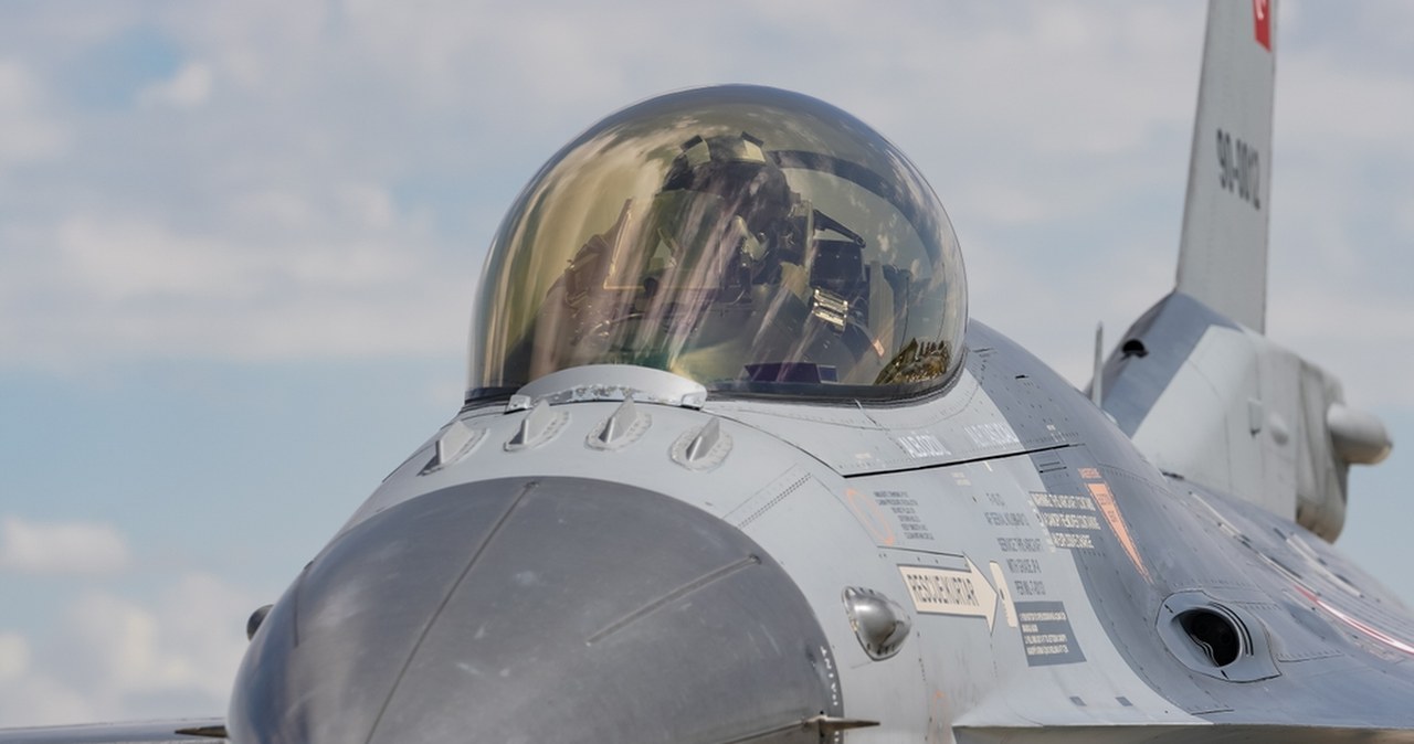 Tureckie myśliwce zestrzeliły drona "ze względów bezpieczeństwa"