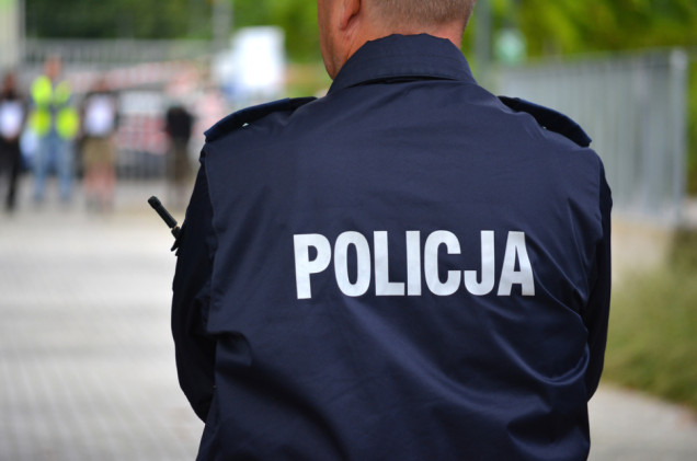Cztery osoby ugodzone nożem. Policja poszukuje sprawcy