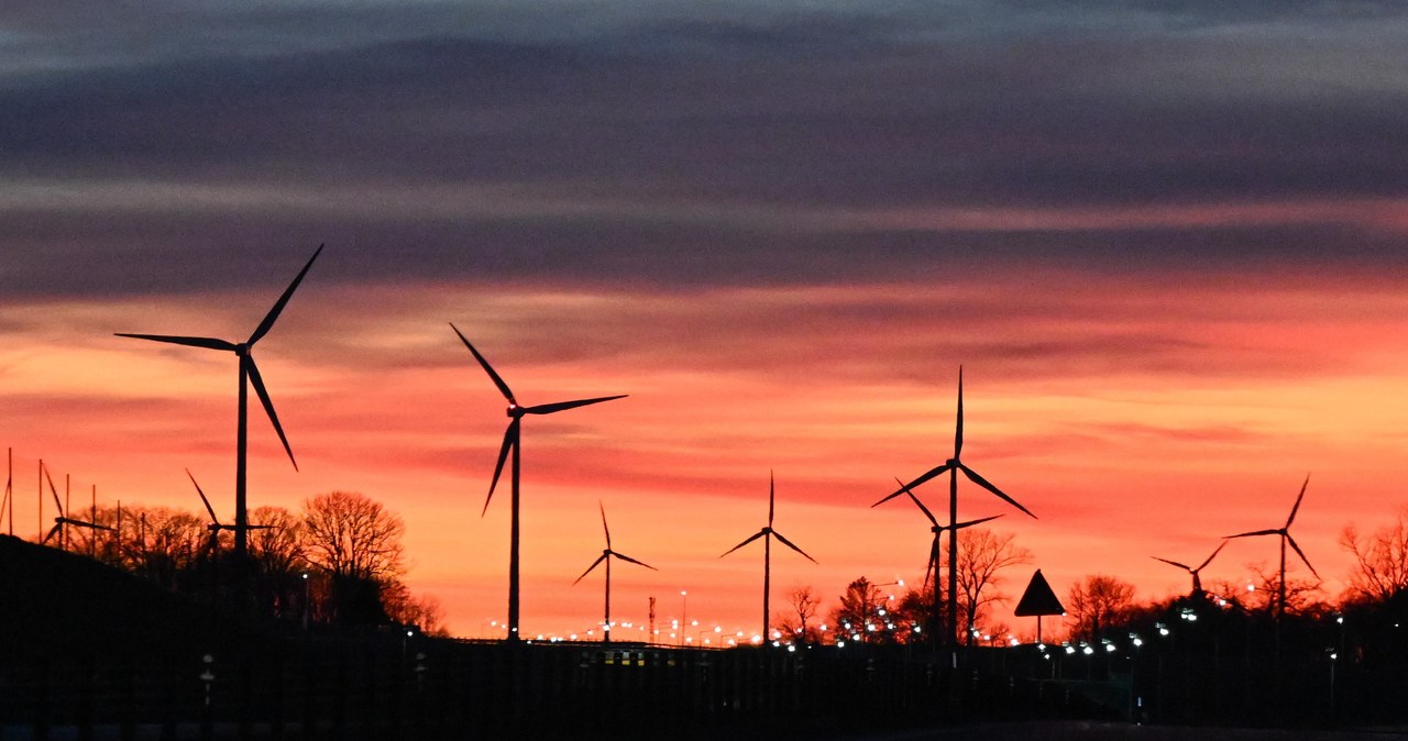 Budowa wiatraków. Senat za wykreśleniem części ograniczeń