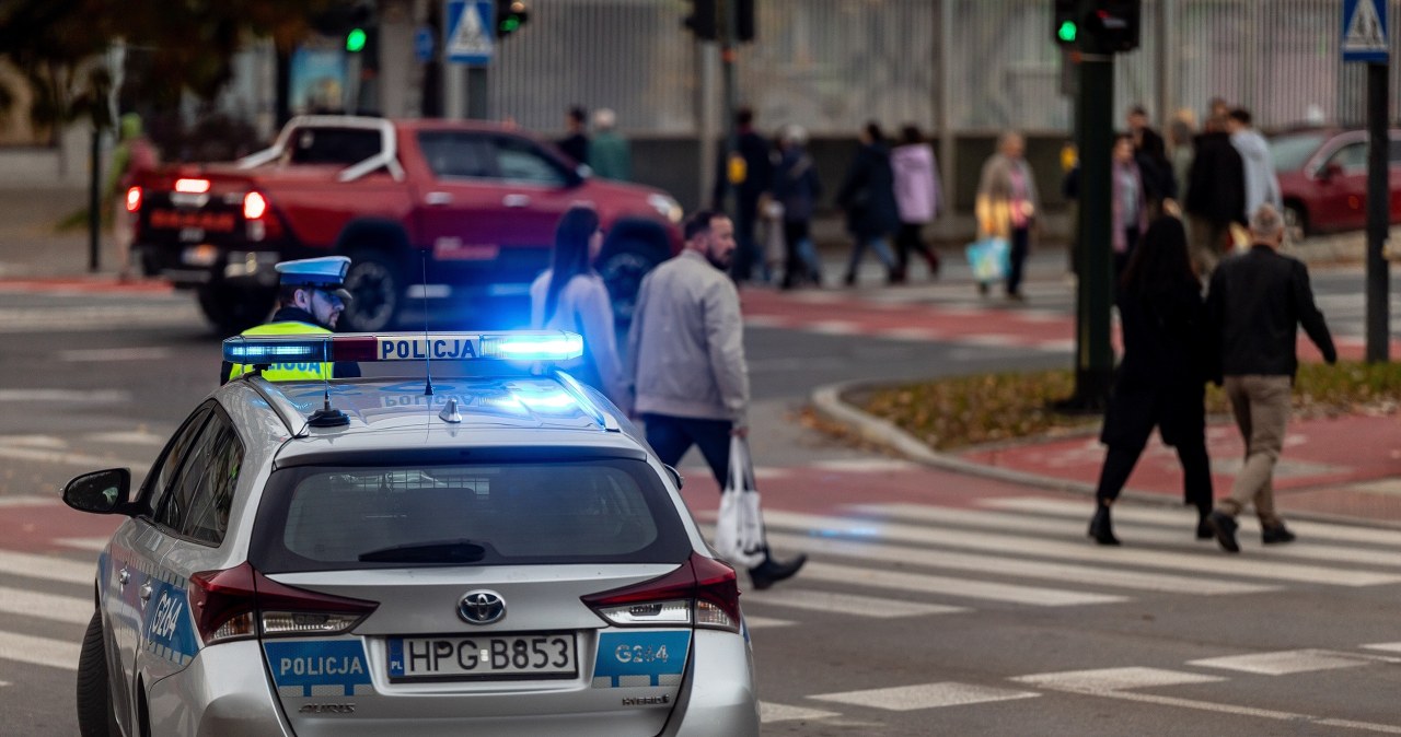 Skazany uciekł ze szpitala. Policja prowadzi poszukiwania w Krakowie