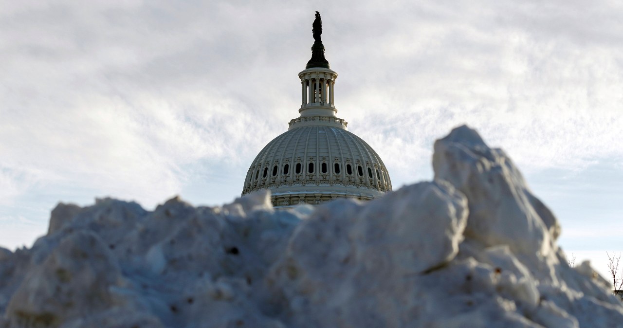 "Bomba cyklonowa" nad USA. Liczba ofiar ataku zimy rośnie