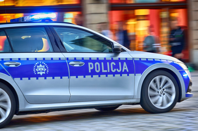 Służby weszły do szpitala w Prudniku. Lekarka i pracownica zostały zatrzymane